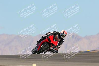 media/Oct-01-2023-SoCal Trackdays (Sun) [[4c570cc352]]/Turn 9 Set 1 (950am)/